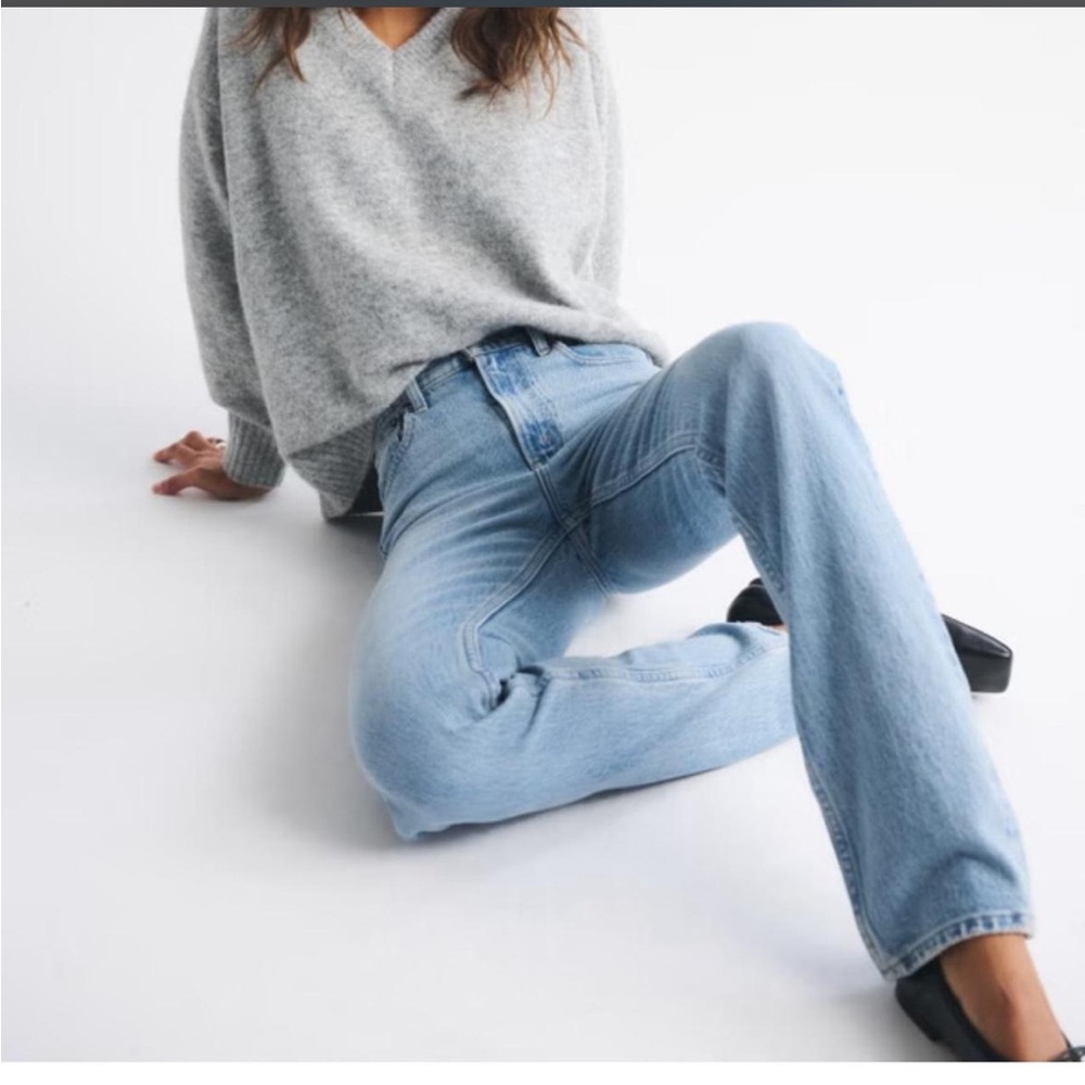 Light Blue Straight Leg Women's Jeans